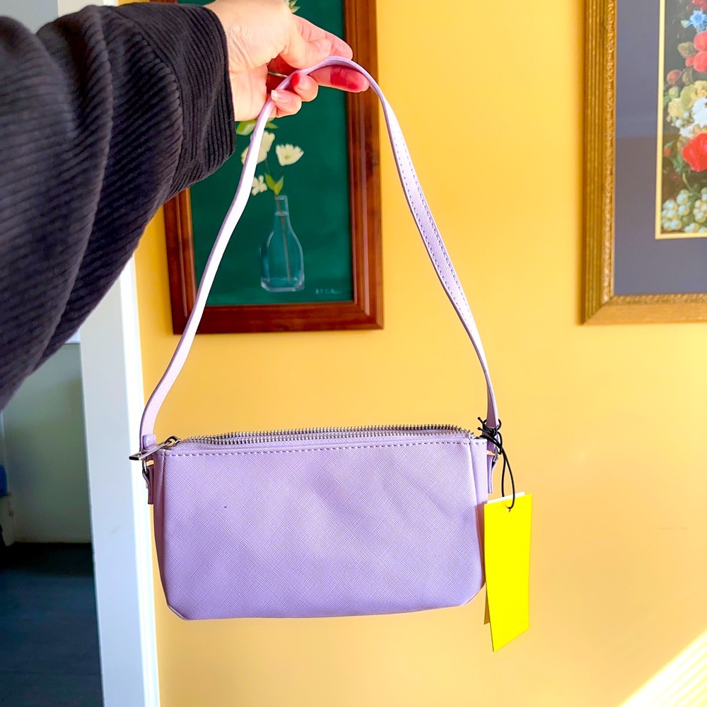 Forever 21 leather hand bag 9*5*1.5 inches two straps 10 inches